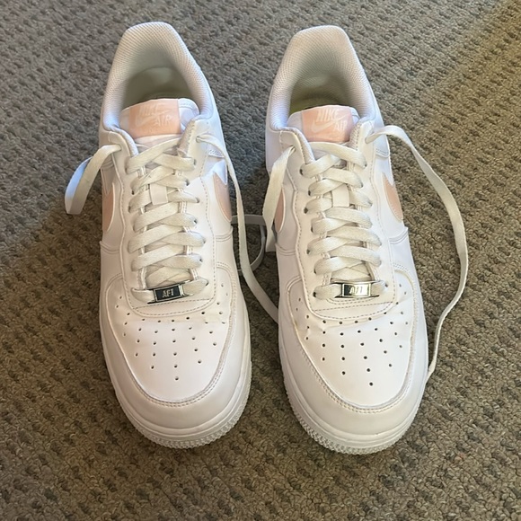 Nike Air Force 1 ‘ 07 white/light pink - Picture 1 of 5
